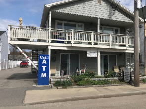 68 East Grand Ave