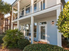 Scenic Duplex #11b 2 Bedrooms 2 Bathrooms Duplex