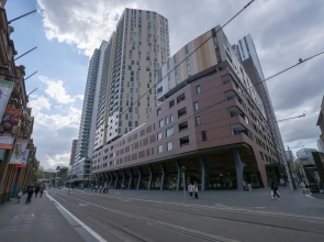 Modern Apartment in Darling Harbour