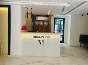 Lara Vista Hotel Suits & Spa