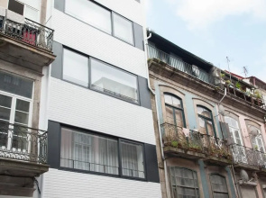 White Almada Oporto Apartments