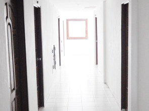 Highfive Guest House