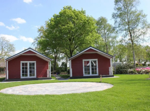 De Bijsselse Enk, Noors chalet 1