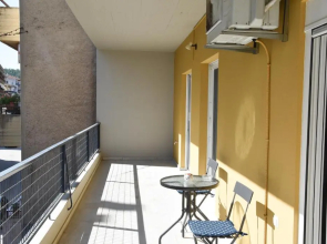 Comfy Central Apartment