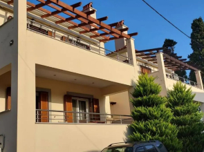 Beautiful house with great castle view!