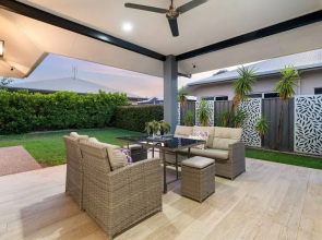 Zenhouse Solstice Designer 4-br Executive Retreat