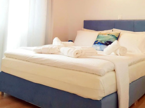 Reiki Apartments