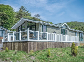 Manor 5 Lodge - 2 Bedroom Lodge - Pendine
