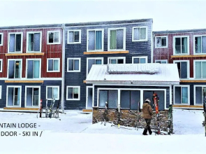 Stroll to Slopes, Village Area, Ski in-out MtLodge 343