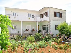 A3 - Modern apt With Balcony, sea View & Parking