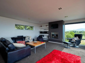 BellBird Scenic Retreat - views of alps and ocean