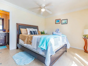 Delaporte 12 Ocean Front Townhome - Pool