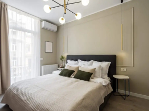 Contemporary Aparthotel 2-BR Flats Near Old Town, Quiet & Serene