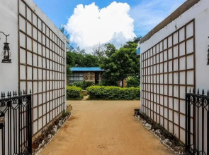 Weizhou Island Chujian Hostel