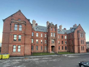 Gibson Manor Apartments