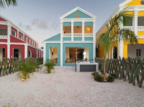 Dolce Vita Homes Bonaire