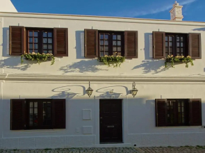 Casa Latino - Oceanfront - Luxury & Charming villa- Jacuzzi at Rooftop
