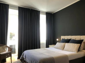 Lisbon Deluxe City Center Flat