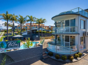 The Palms Apartments