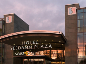 Seedamm Plaza