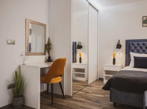 Luxury Modern House, Just 1 min Walk to the Beach