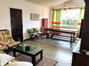 Piscina E 3 Dorm. A 150 M De Camburizinho