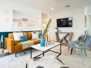 Chic 3BR Austin Home by Domio
