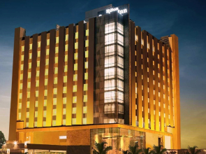 DoubleTree by Hilton Gurugram Baani Square