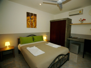 Cafe Del Sol Guesthouse