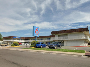 Motel 6 Denver, CO - Airport