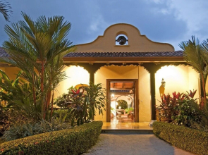 Casa Campana: 9BR Luxury Villa at Los Suenos Resort by RedAwning