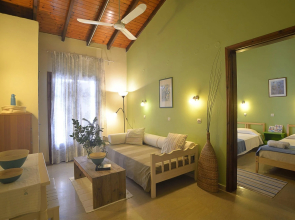 Captain's Apts Barbati