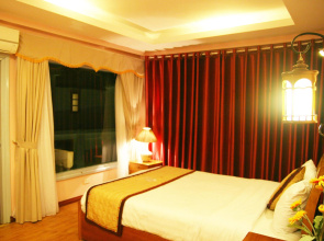 Four Seasons Hotel