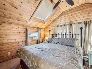 Imperial View 3 Bedroom Home by RedAwning