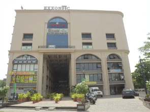 Biznotel by Pride Surat