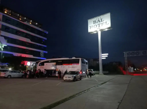 Bal Otel