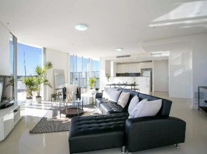 Palatial Penthouse Apartment - Phenomenal Views