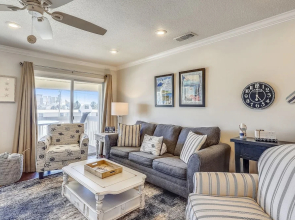 SPC 3203 - Recently Upgraded Pet Friendly 2 BR at Sandpiper Cove - Gorgeous unit by RedAwning
