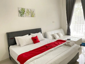 RedDoorz Plus @ Bukit Mas Cottage