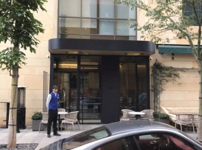 Monot Suites