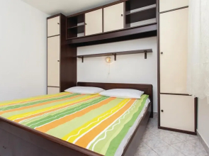 Beautiful Home in Jurandvor With Wifi and 2 Bedrooms