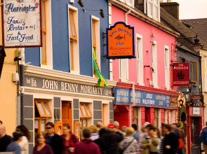 Dingle Town Holiday Home