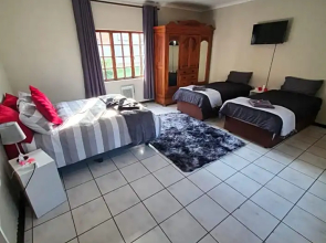 Life Tours & Accommodation