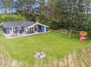 "Thjodulf" - 300m from the sea in Djursland and Mols