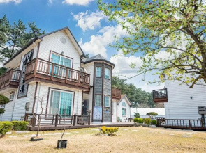 Gangnueng Gadunji Pension