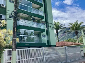 Cobertura 3 dormitórios, 2 vagas, churrasqueira, Wi-fi free, Ribeira Ubatuba