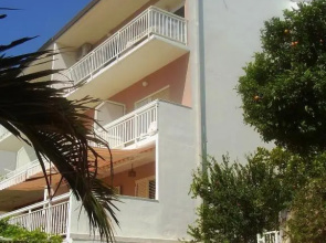 Apartments Ana Hvar