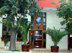 Hotel Mants II