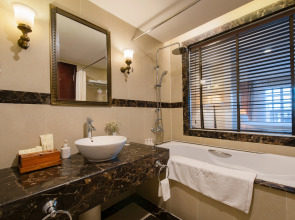 Sunrise Nha Trang Beach Hotel & Spa