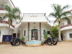 OYO 17368 Ranibagh Palace